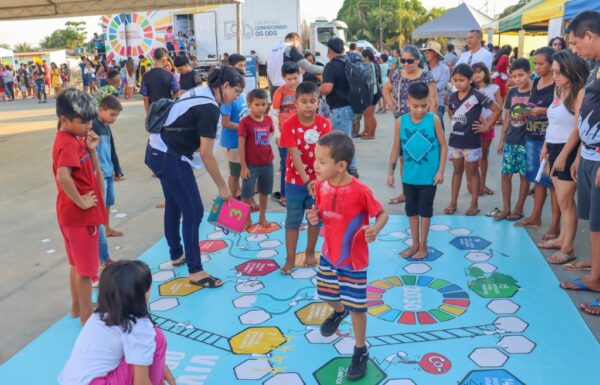 Caminhao Conhecendo os ODS chega a Itapoa 07 (Tribuna de Itapoa)