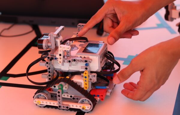 Caminhao Conhecendo os ODS chega a Itapoa 10 (Tribuna de Itapoa)