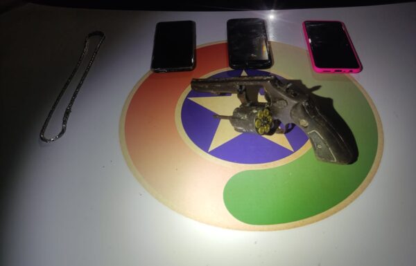 Assaltante morre em confronto com a Policia em Itapoa 1