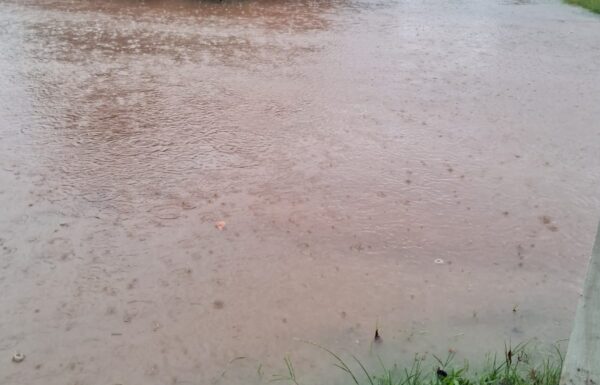 Itapoa registra alagamentos apos marcar mais de 130 mm de chuvas em menos de tres horas 1