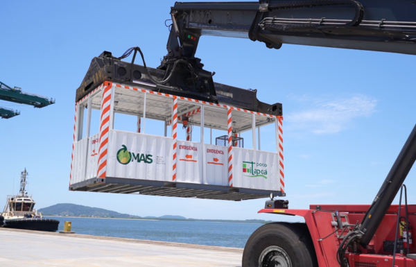 Porto Itapoa desenvolve internamente gaiola de emergencia exclusiva para resgate 2 (Tribuna de Itapoa)