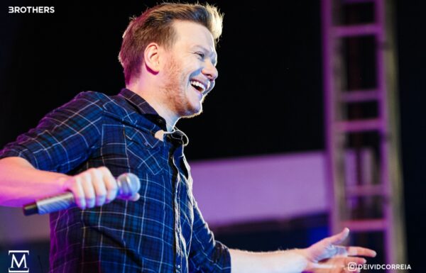 Michel Telo se apresenta no aniversario de Itapoa (Tribuna de Itapoa)