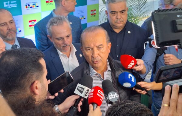 Porto Itapoa inaugura 3a fase de expansao com investimentos de RS 815 milhoes 14