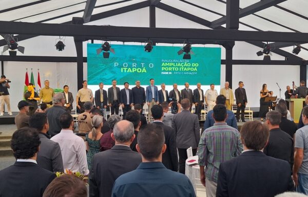 Porto Itapoa inaugura 3a fase de expansao com investimentos de RS 815 milhoes 17