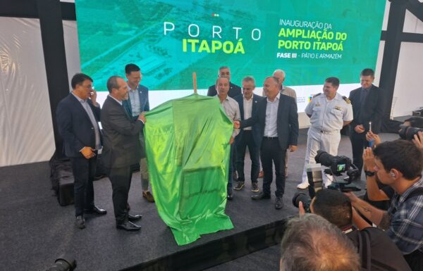 Porto Itapoa inaugura 3a fase de expansao com investimentos de RS 815 milhoes 26