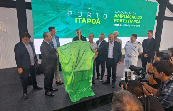 Porto Itapoa inaugura 3a fase de expansao com investimentos de RS 815 milhoes 28