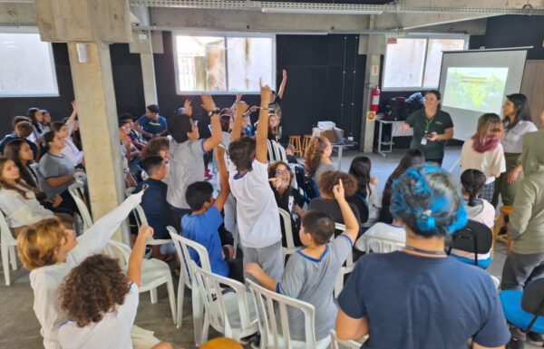 Palestra Surbi Escola Ayrton Senna 14 (Tribuna de Itapoa)