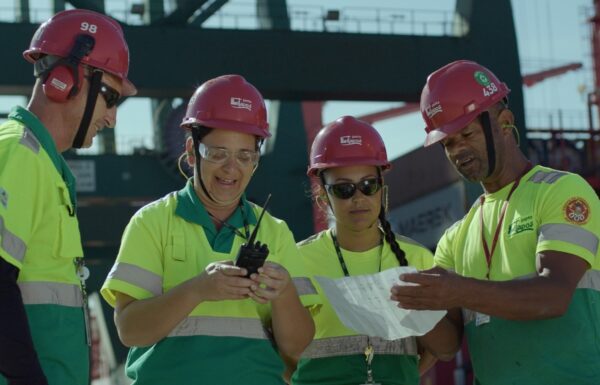 Porto Itapoa bate a marca de 1500 colaboradores e abre mais de 130 vagas para contratacao 3 (Tribuna de Itapoa)