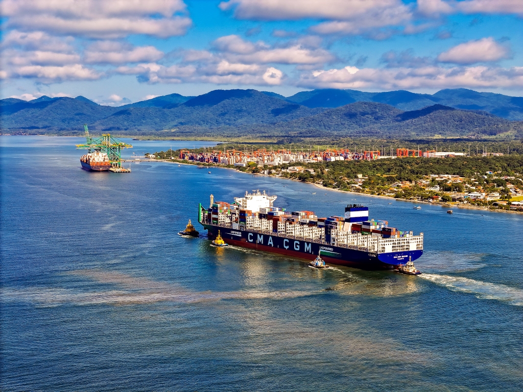 Porto Itapoa bate recorde de movimentacao em abril 1 (Tribuna de Itapoa)