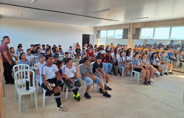 Escola da Barra recebe palestra sobre a consciencia ambiental no descarte de residuos 03 (Tribuna de Itapoa)