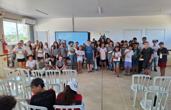 Escola da Barra recebe palestra sobre a consciencia ambiental no descarte de residuos 14 (Tribuna de Itapoa)