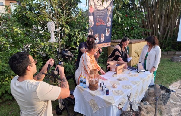 Itapoaenses lancam livro infanto-juvenil Historias de Pescador 05 - FOTO Thiago Gusso (Tribuna de Itapoa)