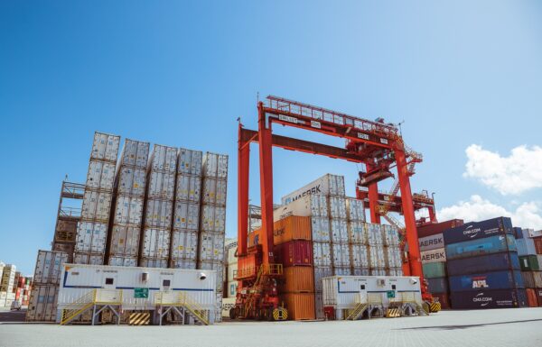 Porto Itapoa adiciona capacidade com mais 540 tomadas reefers