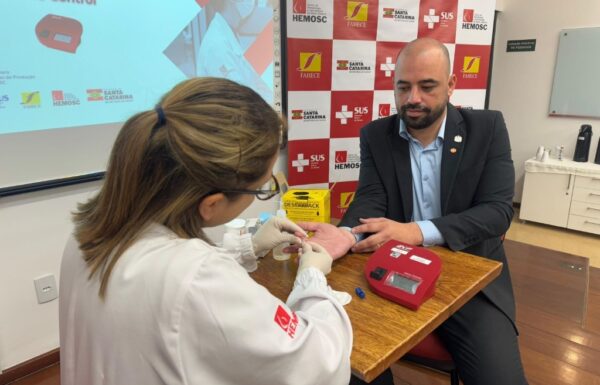 Estado de SC envia aparelhos que determinam a gravidade da dengue para 33 municipios 1 (Tribuna de Itapoa)