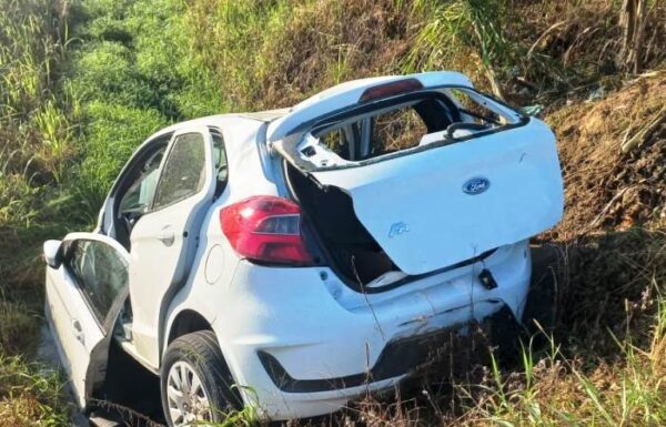Motorista encontrado morto tres horas apos acidente no Contorno de Garuva 3