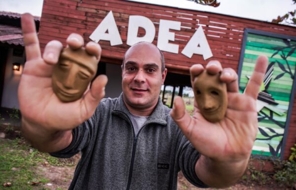 Exposicao gratuita sobre arte e meio ambiente inicia dia 17 de marco em Itapoa 7 (Tribuna de Itapoa)