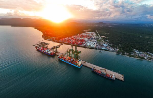 Porto Itapoa lidera movimentacao de conteineres no Sul do Brasil e avanca em expansao 2