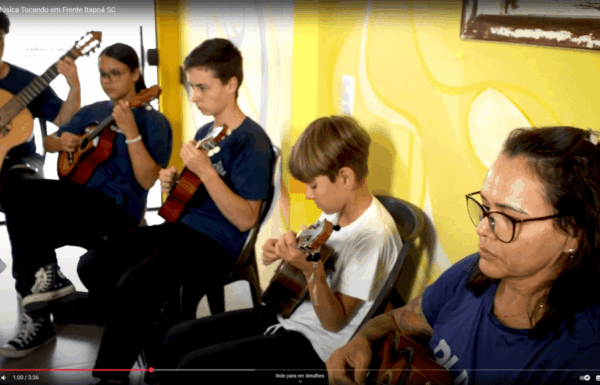 Cavaco Centro estreia com apresentação especial na Casa da Cultura de Itapoa 05