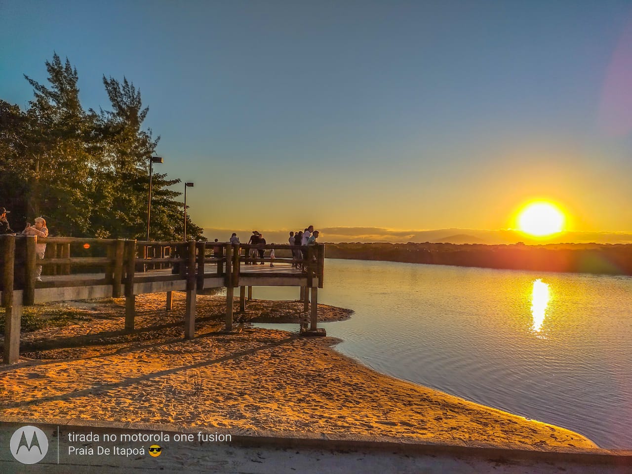 Cinco dos seis pontos monitorados em Itapoa estao proprios para banho segundo o IMA
