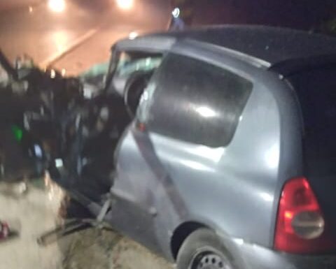 Grave acidente entre carro e caminhao na SC-417 deixa uma vitima fatal em Garuva 3