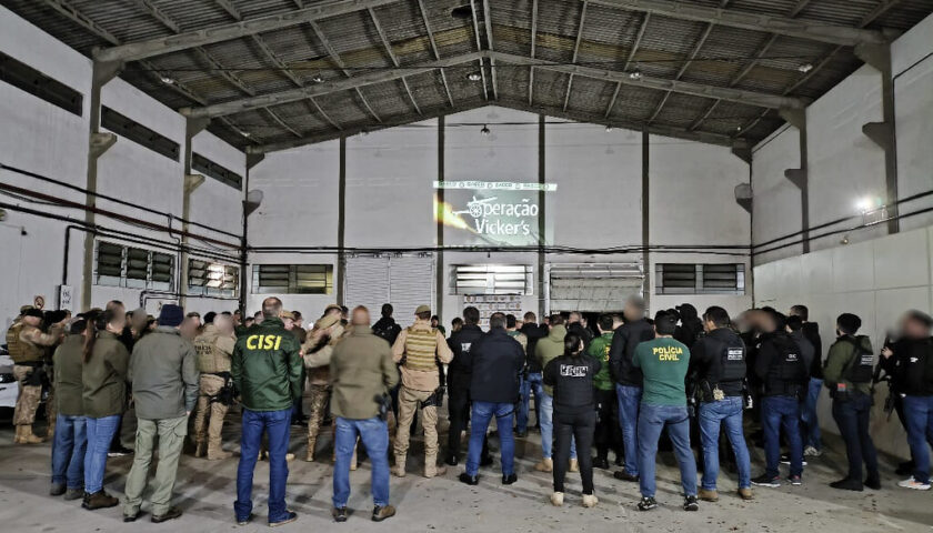 Operacao Vickers - GAECO desarticula organizacao criminosa com acoes em Itapoa e regiao 05
