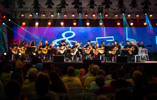 Orquestra Sua Majestade o Violao musica formacao e afeto transformando vidas 4 - FOTO Oswaldo - Rectratum