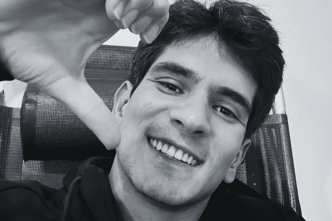 Corpo encontrado na praia em Itapoa identificado como jovem que estava desaparecido - capa Tribuna de Itapoa