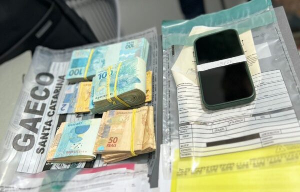 GAECO deflagra operacao contra organizacao social que gerencia, entre outras, a UPA de Itapoa - Capa Tribuna de Itapoa