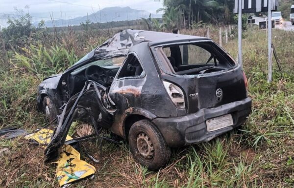 Motorista fica ferido em saida de pista na Rodovia SC-417 em Garuva 1