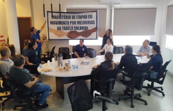 Magisterio de Itapoa mantem dialogo com Prefeitura sobre reajuste salarial 1