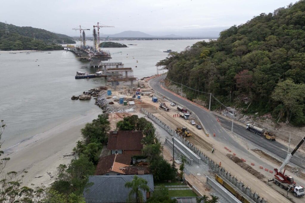 Travessia pela ponte de Guaratuba sera gratuita de acordo com o Governo do Parana - Capa Tribuna de Itapoa