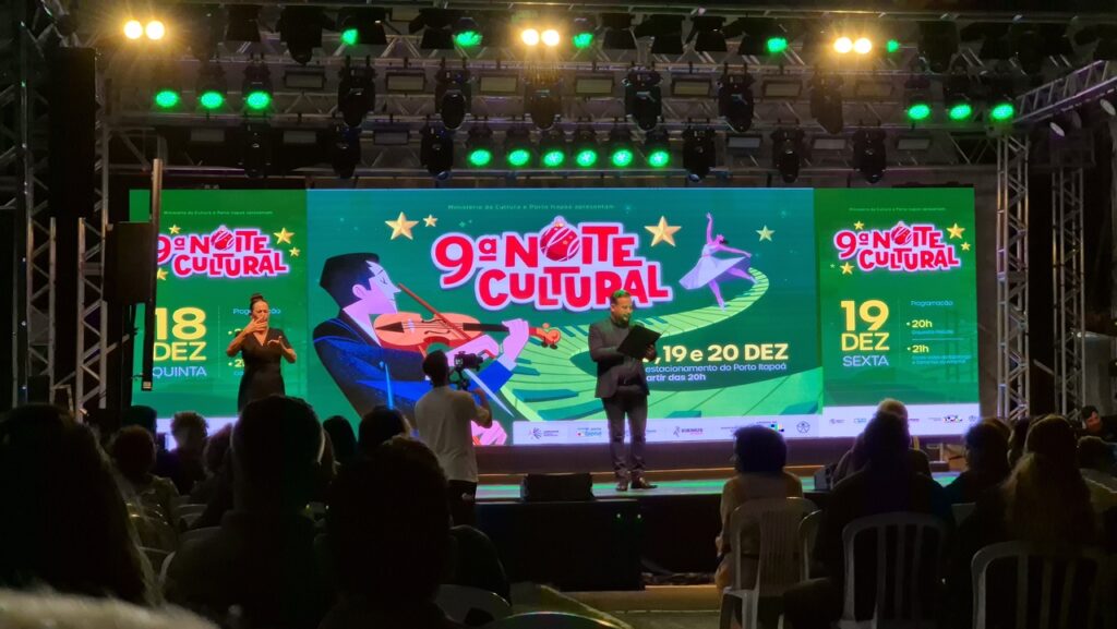 Musicarium e Cia JK emocionam o público na abertura histórica da 9ª Noite Cultural 12