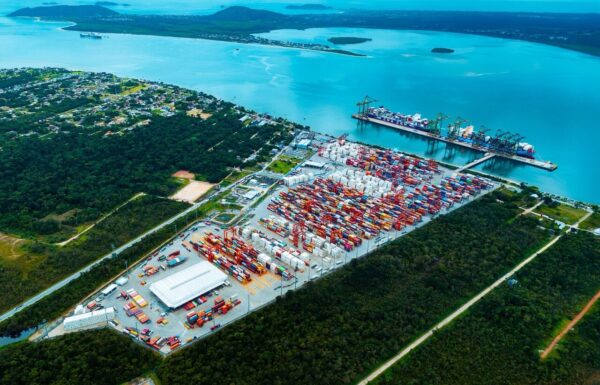 Porto Itapoa encerra 2025 com recorde de milhao de TEUs e consolida lideranca em SC 2