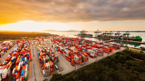 Porto Itapoá reduz emissão de carbono e garante quinto Selo Ouro seguido do GHG Protocol