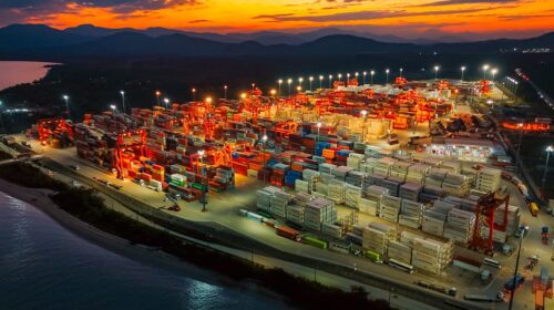 Porto Itapoá comemora 15 anos com marcas históricas e projeção de novos recordes