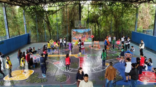Projeto leva teatro interativo sobre trânsito e meio ambiente a escolas de Itapoá