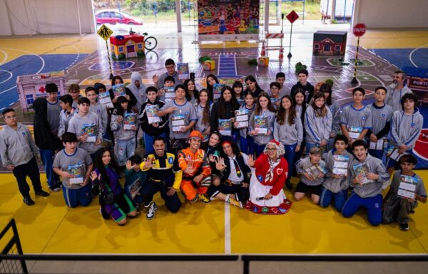 Projeto Play no Transito leva educacao cidadania e consciencia ambiental para mais de 900 criancas e jovens em Itapoa 3